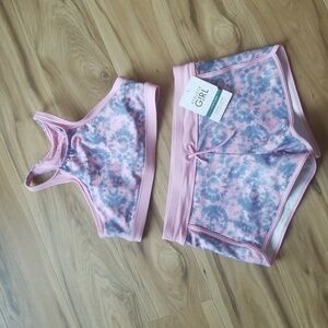 Athleta Girl Cannonball 2.0 short & Free Spirit Bikini Top